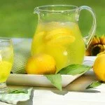 Top 10 Healthy Drinks to Beat the Summer Heat